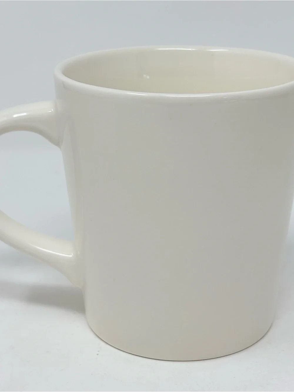 Williams Sonoma Pompadour Porcupine Letter P Coffee Mug 20oz Rory Dobner Excell.